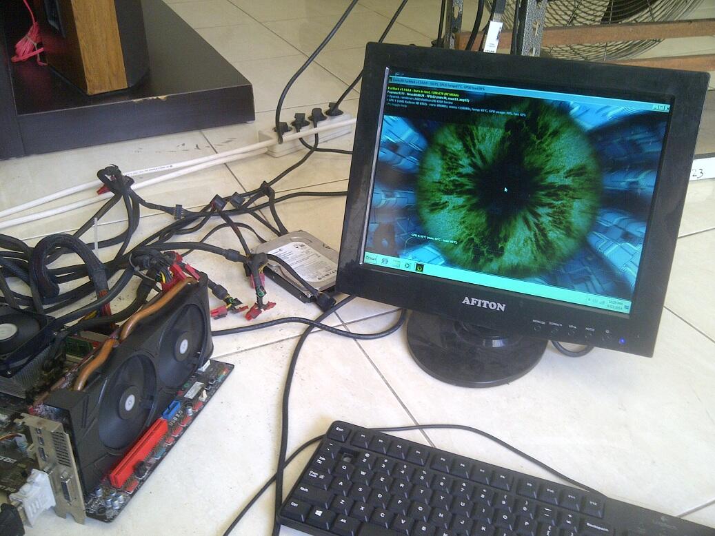 VGA CLUB HD 6950, FULLSET, SEGEL UTUH, TERMURAH, kenceng, dingin, REKBER ok, garansi