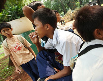 Kebiasaan Aneh anak Muda zaman sekarang terselubung dalam sebuah kata yaitu &quot;keren&quot;