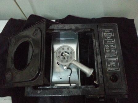 Terjual JUAL MURAH BARANG BEKAS RESTAURANT KONDISI SANGAT 