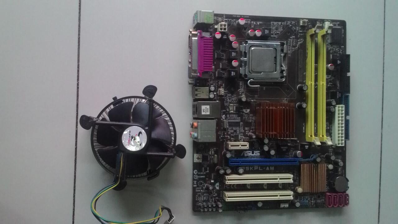 Paketan Core 2 Duo + Mobonya LGA 775 Bandung