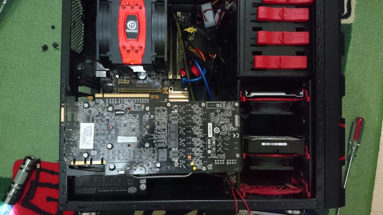 MSI GTX 580 Ligtning Power Edition 3 GB 384 Bit