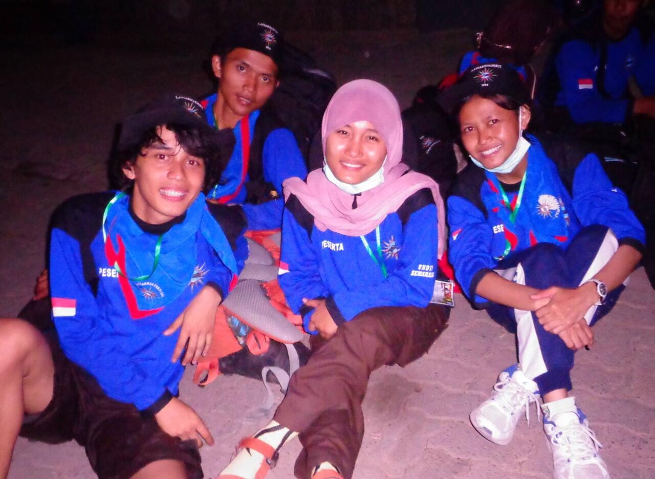 FATIN SHIDQIA IKUTAN PRAMUKA