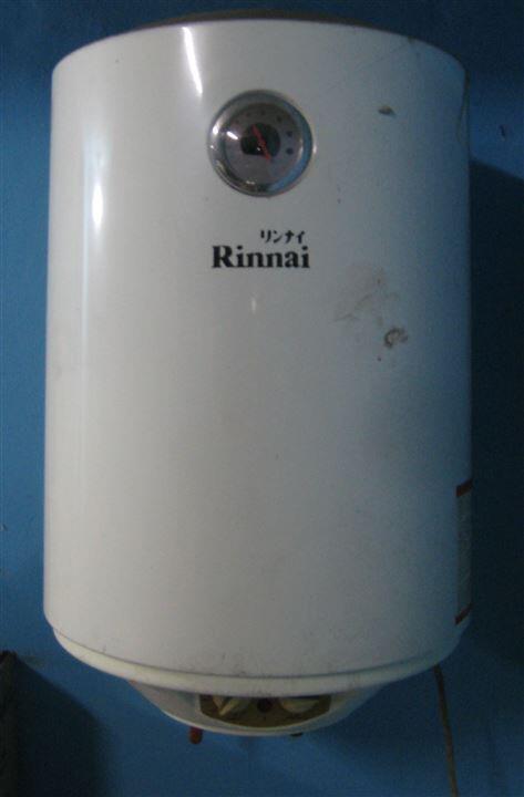 Pemanas air Ariston