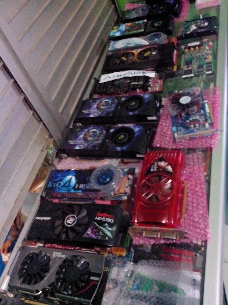 VGA HARGA MURMER