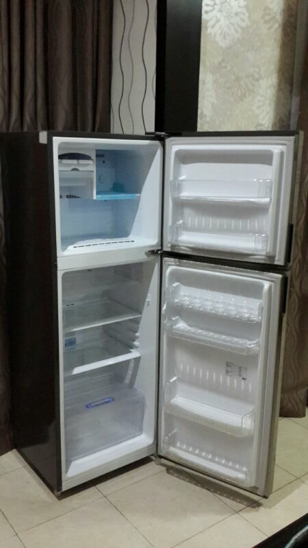 jual kulkas 2 pintu merk samsung kondisi mantabs