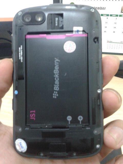 BB Samoa 9720 Batangan barter sama android ente (bogor)