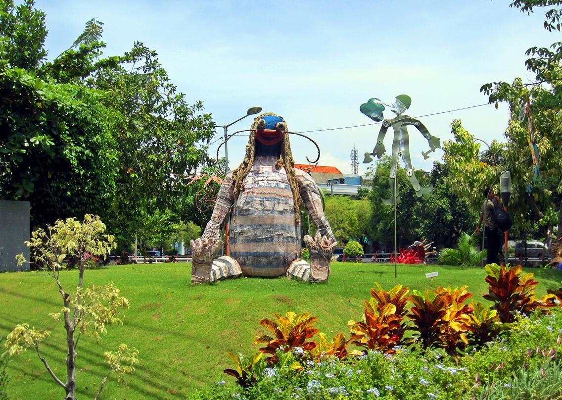Inilah Taman Kota Tercantik Di Indonesia