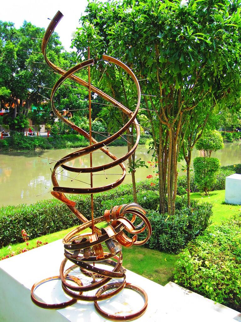 Inilah Taman Kota Tercantik Di Indonesia