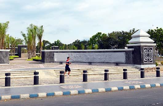 Inilah Taman Kota Tercantik Di Indonesia