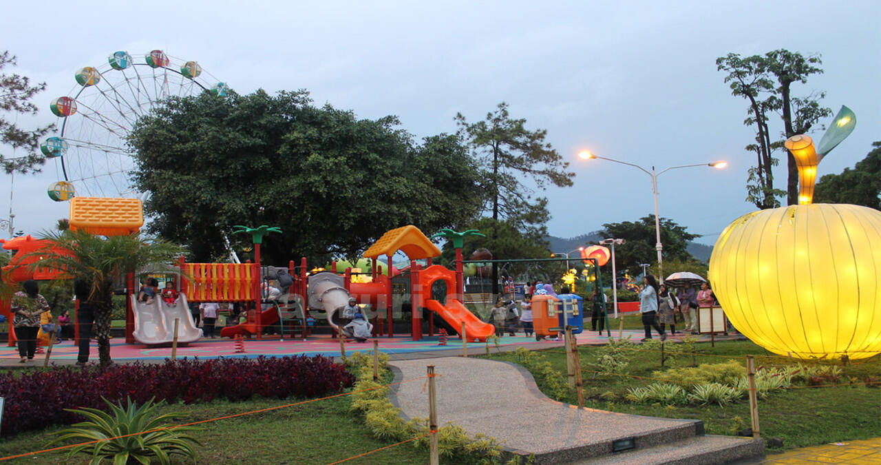 Inilah Taman Kota Tercantik Di Indonesia