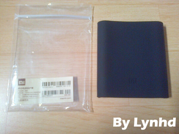 DISTRIBUTOR POWERBANK ORIGINAL XIAOMI 10.400 mAh BNIB & SARUNG POWER BANK XIAO MI