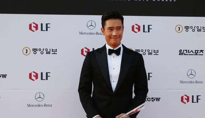WAKWAW Alasan Model Cantik Korea Peras Aktor Top Rp58,7 M