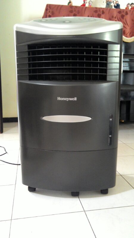 Room Humidifier n Air Conditioner