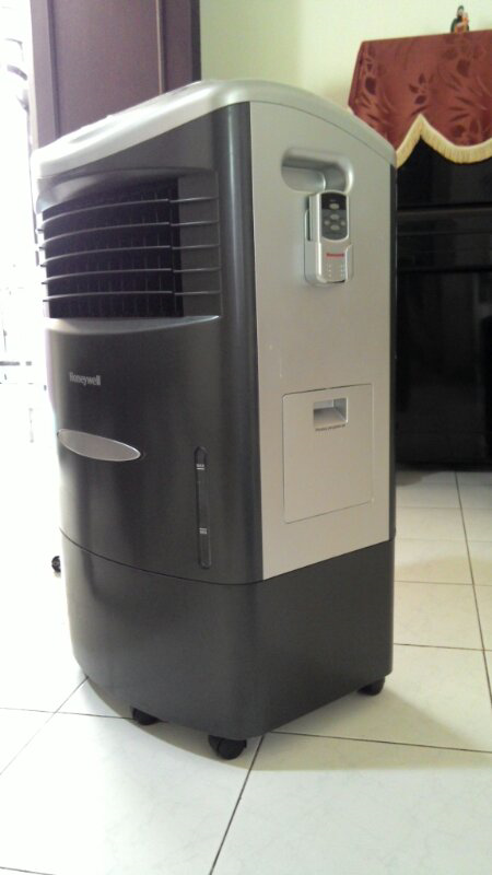 Room Humidifier n Air Conditioner