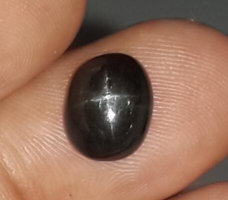 LELANG KERIKIL PT 97 (ROUGH SAFIR, SWISS BLUE TOPAZ, TAPAK JALAK, DLL)