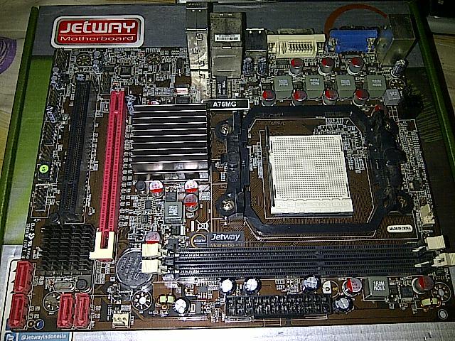 X2 270 @3,4GHZ & JETWAY 760 DDR3 OB VGA HD3000 SERIES KOMPLIT BOX