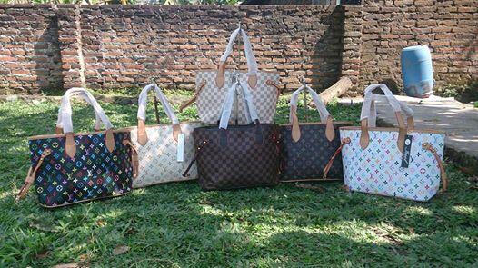 Rumah Grosir Lucu : Jual Aneka Dompet & Tas Branded All Under 100rb