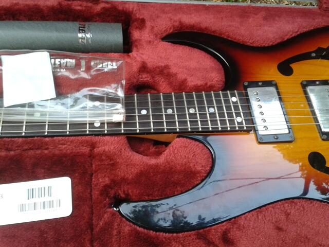 Jual Ibanez PGM 401 TFB Paul Gilbert Signature Series Made 