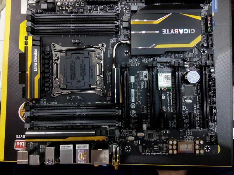WTS : Motherboard terbaru Gigabyte X-99
