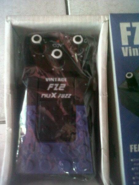 nuX FZ-2 Vintage Fuzz..retro distorsion.. wow