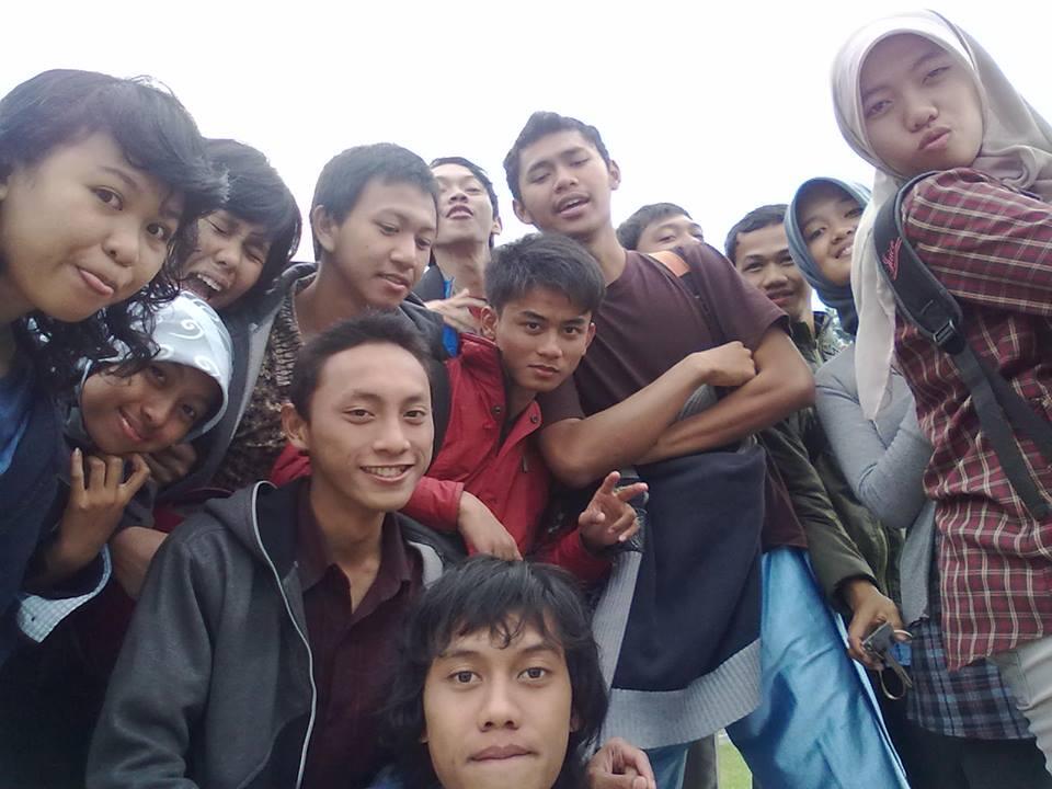 SIKLUS KEHIDUPAN MANUSIA vs MAHASISWA