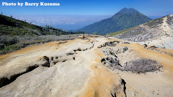 Travels to Hell: inside Indonesia's Ijen volcano.