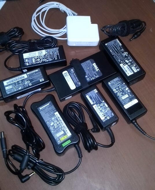Adaptor=Charger Laptop Asus-Acer-Lenovo-HP Compaq-Macbook-Toshiba-Sony-FUJITSU
