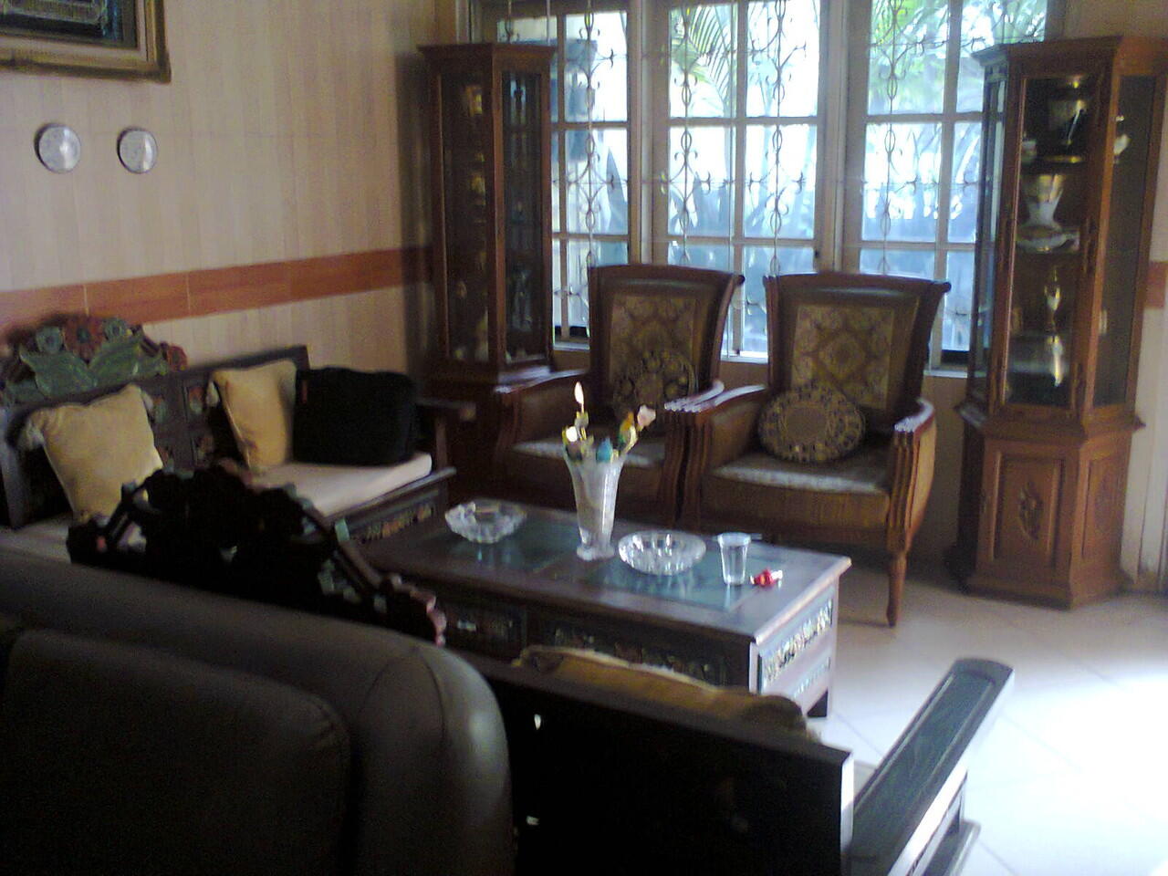 RUMAH 3 LANTAI, STRATEGIS DI MAMPANG - JAKSEL