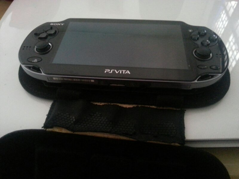 wts vita fat item + 8gb memory