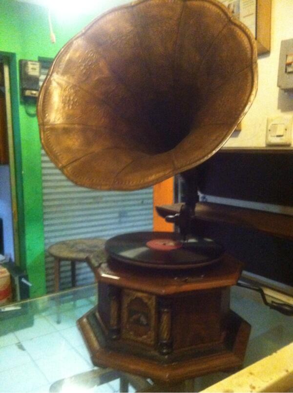 Gramaphone merk His Master Voice