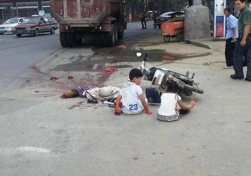 &#91;COMPILATION&#93; Kumpulan Foto Kecelakaan Brutal! Dijamin Muntah! (18+ Tahun)