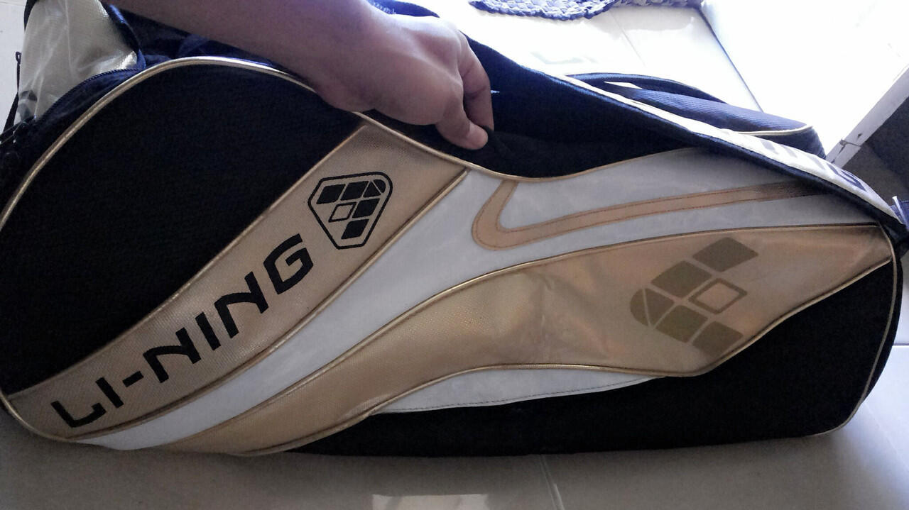 DIJUAL Tas badminton Lining Asli Murah