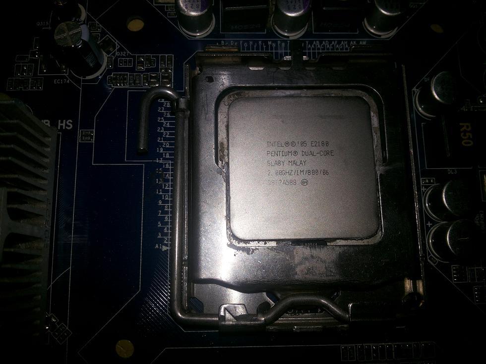 Paketan Gigabyte G31 + Dualcore (Murmer)