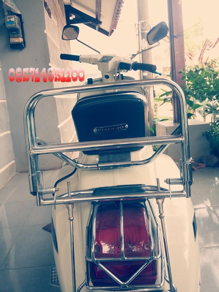 Vespa P100TS/PTS 100/SPECIAL orisinil tangan pertama warna putih pabrik istimewa!