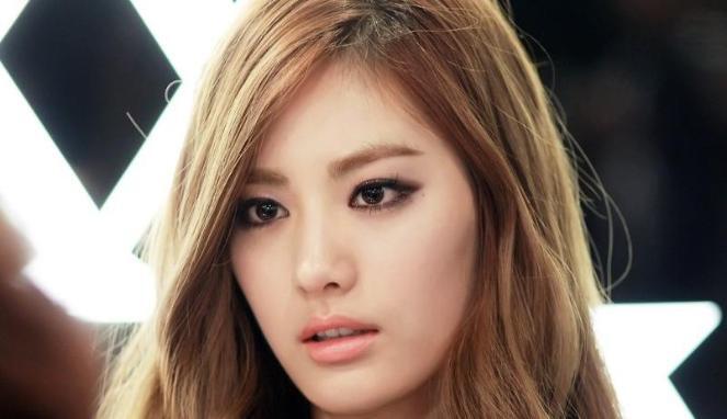 Wanita Tercantik Dunia Bikin Takut Personel Boyband