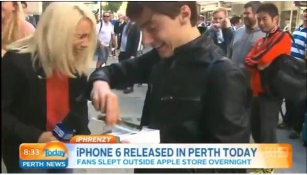 Iphone 6 pertama yg laku di perth,ngakak gan!!