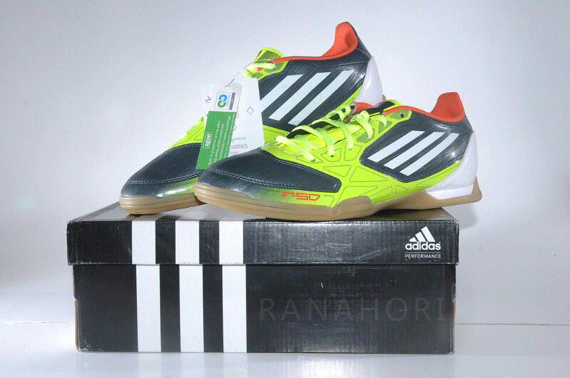 sepatu SNEAKERS ADIDAS, futsal, NIKE kaishi run 100% original