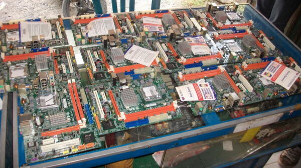 MAINBOARD LGA 775 G41 ECS UDAH DDR3, GARANSI PANJANG.... READY BANYAK