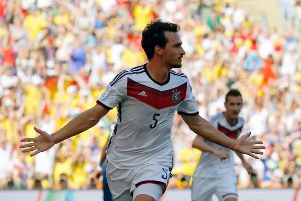 50 Pesepak Bola Dunia Terbaik versi FIFA
