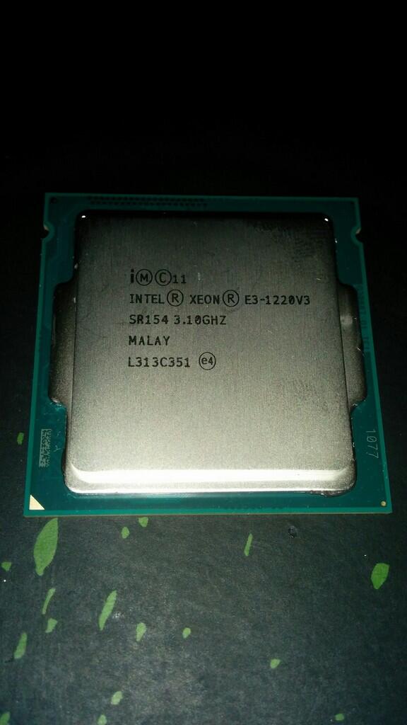 Intel Xeon E3 - 1220 V3