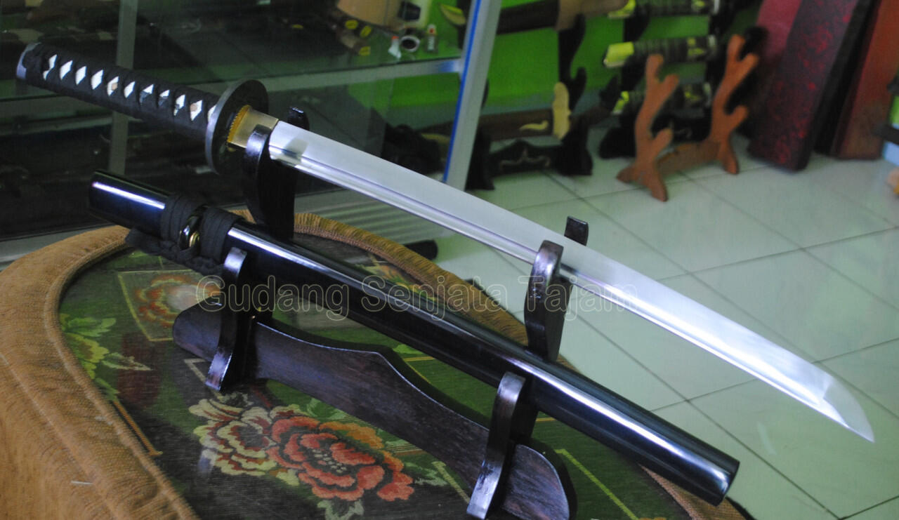 WTS Berbagai Macam Pedang / Katana