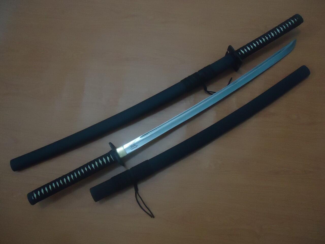WTS Berbagai Macam Pedang / Katana