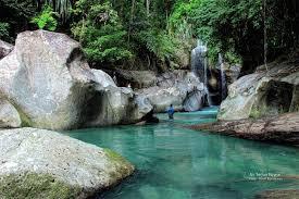 Indahnya Air Terjun Nyarai di Lubuk Alung Pariaman