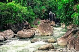 Indahnya Air Terjun Nyarai di Lubuk Alung Pariaman