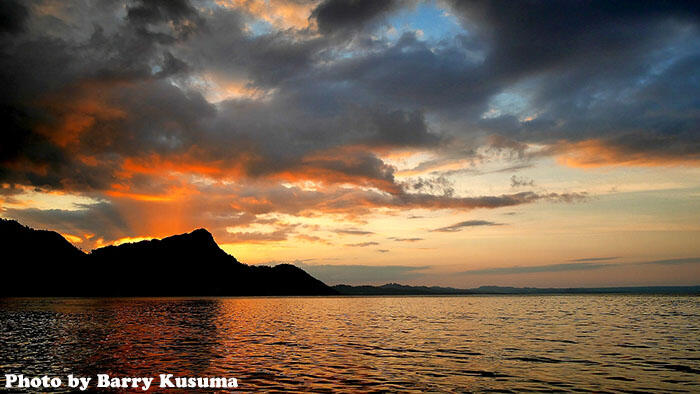 Pantai Ora, Surga Tersembunyi di Maluku Tengah.