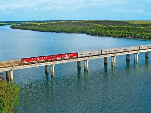 10 Perjalanan Kereta Paling Romantis Di Dunia