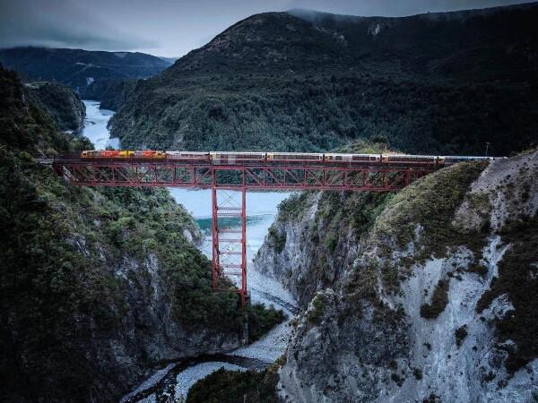 10 Perjalanan Kereta Paling Romantis Di Dunia