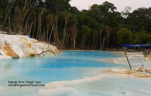 Awesome...Kawah Biru Tinggi Raja, Sumatera Utara! 