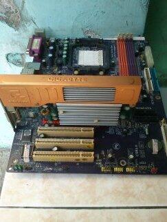 Motherboard amd2, pci express gigabyte