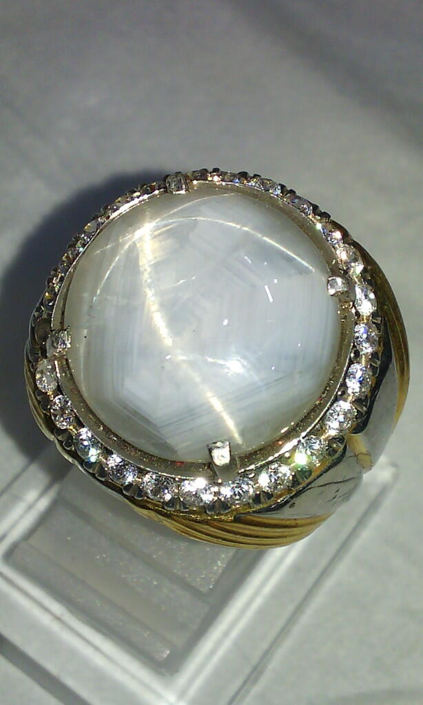 NATURAL WHITE STAR SHAPPIRE CEYLON BIG SIZE + SERTIFIKAT GRI